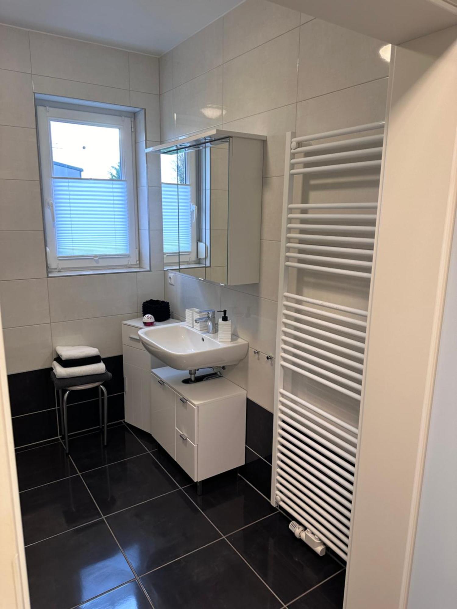 Haus Hotel & Pension Am Birnengarten Magdeburg Eksteriør bilde